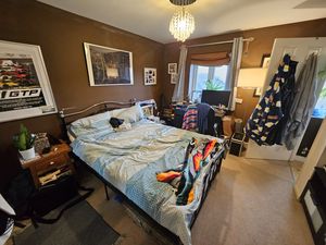 Photo 9- click for photo gallery